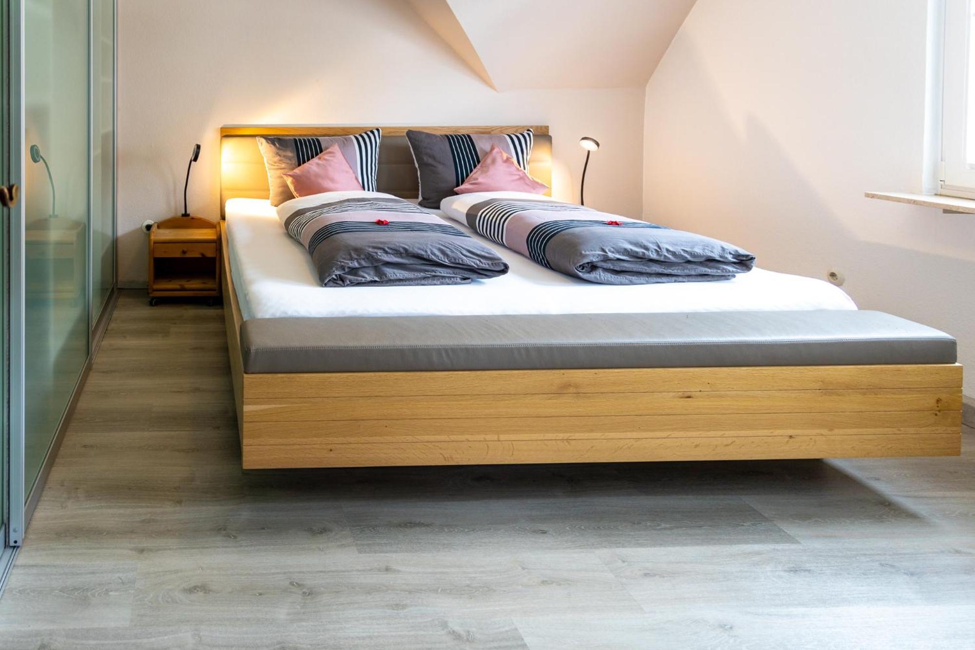 Apartament Zum Blauglockenbaum Zell an der Mosel Zewnętrze zdjęcie